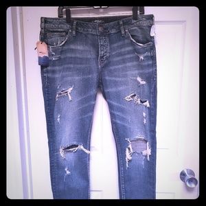 Girlfriend Skinny leg mid rise jeans